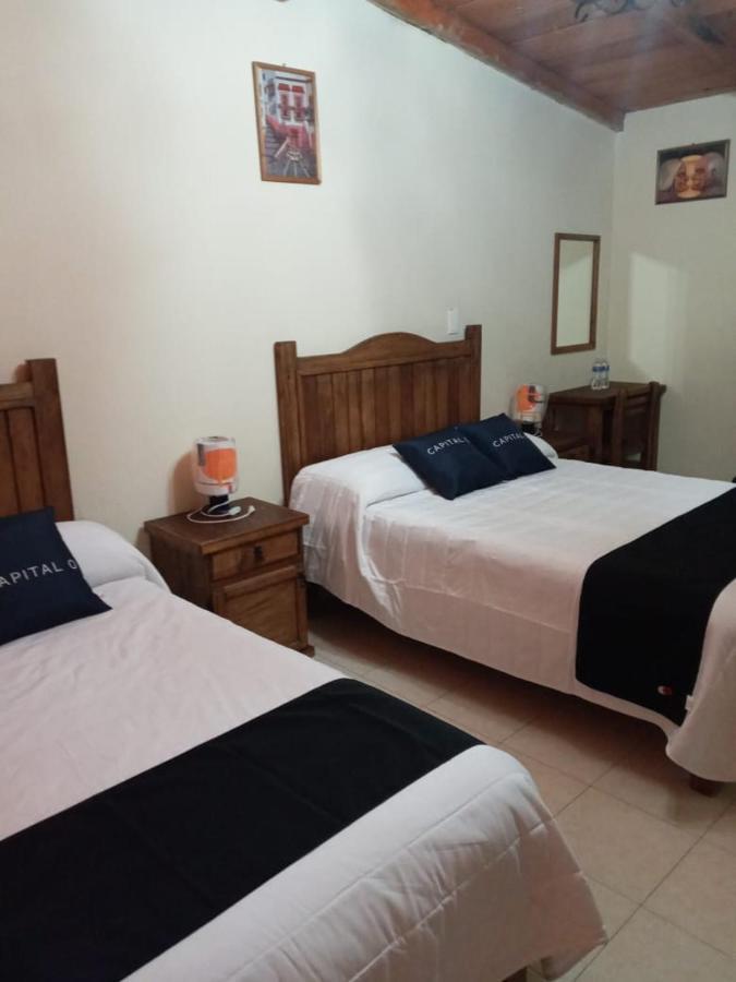 Casa Manning Y Salon La Troje Hotel Omitlan de Juarez Ngoại thất bức ảnh